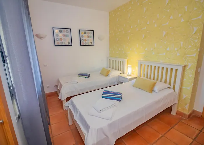 Corbo アパート *